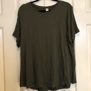 NEVER WORN Old Navy Luxe Tee